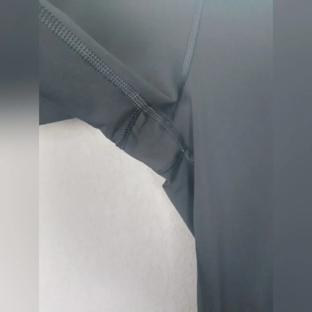 Lululemon Race With Grace Crop Leggings Soot / Bali Breeze Size 4 (Flaws)